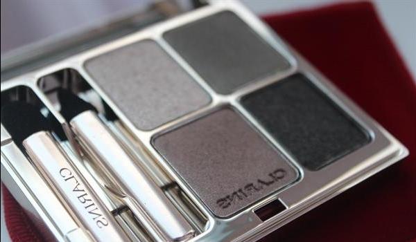 A four-color mineral eyeshadow Ombre Minérale 4 Couleurs No. 11 forest by Clarins - review