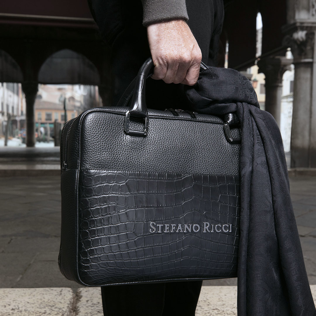 Stefano Ricci - Captivating with its signature, understated sophistication, #stefanoricci expertly fuses functionality and design in this sumptuous business bag from the #FW20 collection.⁣
.⁣⁣
#stefan...
