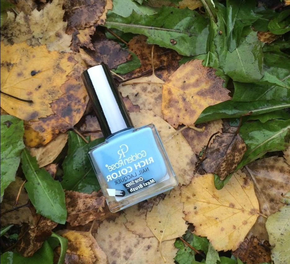 A bit of summer gloomy autumn with nail Polish Golden Rose Rich Color Nail Lacquer No. 68 - review