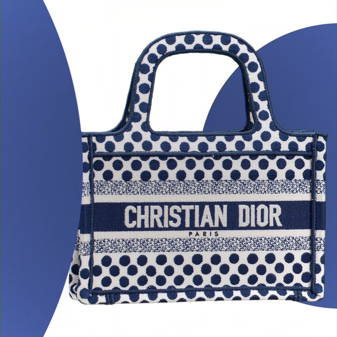 Dior Official - Swipe to discover the capsule collection of pieces specially designed by @MariaGraziaChiuri and available exclusively in the #DiorAW20 pop-up store at Isetan, Toyko, until September 15...