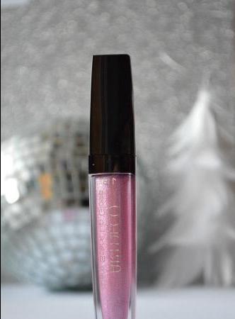 Artdeco Glam Stars Lip Gloss No. 18 Glam star valentine from the Christmas collection of makeup Glamour 2019 - review