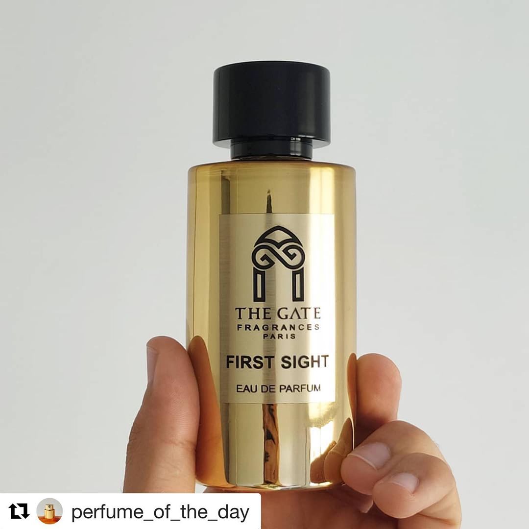 Thegateparis - #Repost @perfume_of_the_day with @get_repost
・・・
I
.
The Gate Paris - First Sight
.
📝 ENGLISH:
Ultra realistic lemonade with fresh mint, citrus and a hint of pear compose a very refresh...