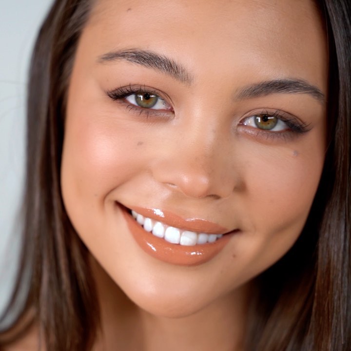 DOSE of COLORS - Go neutral for fall with brown-toned hues 🐿 Eyes: ‘Pretty Cool’ palette + ‘Unbox’ eyeliner. Lips: ‘Macchiato’ lip gloss. 
.
.
.
#doseofcolors #makeupinspo #fallmakeup #motd #crueltyfr...