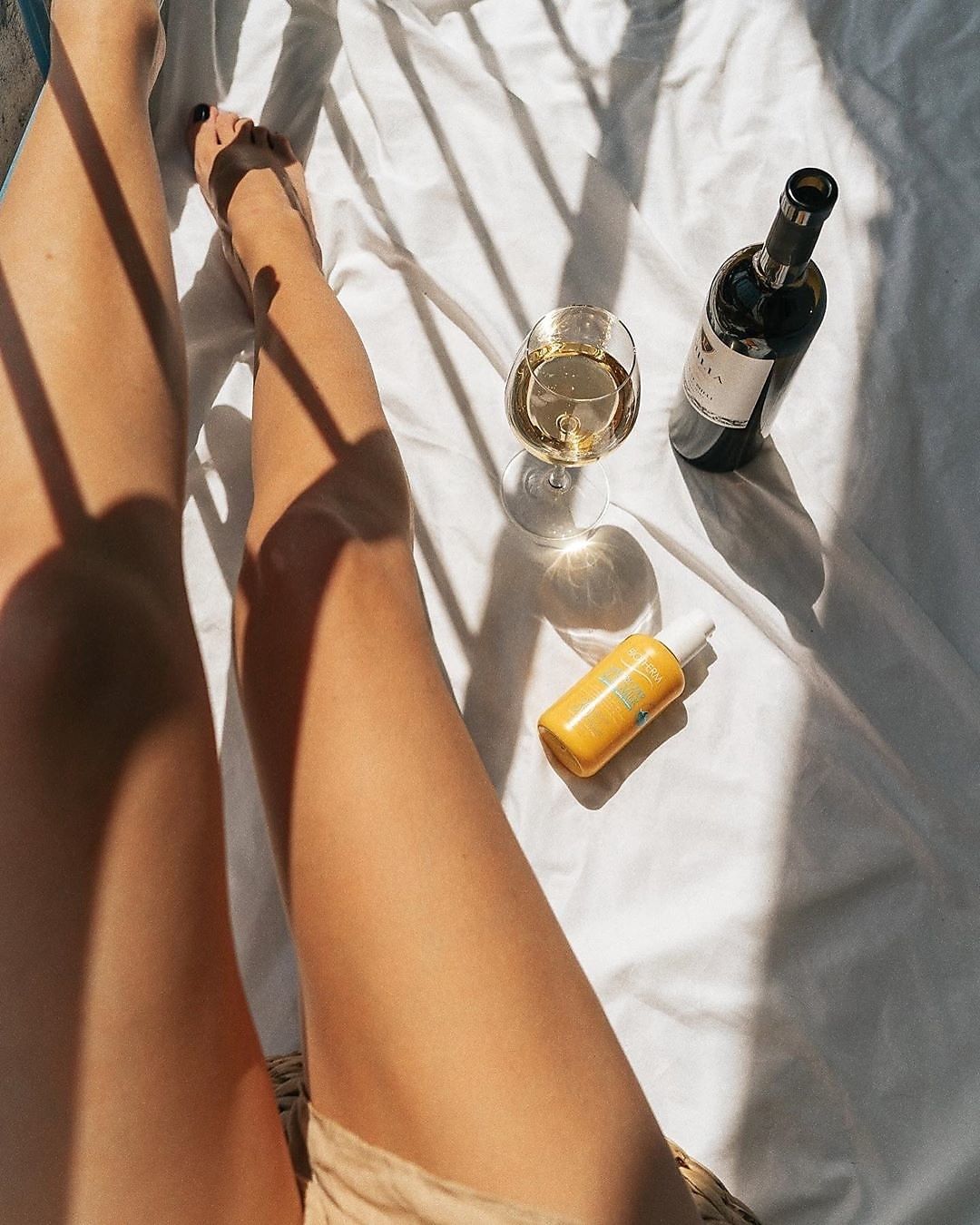 BIOTHERM - Simple joys are the best kinds! Follow @celinakarine 's lead and give yourself a moment to enjoy. 
Don't forget to wear our Waterlover sunscreen, that gives back to our oceans and is non ha...