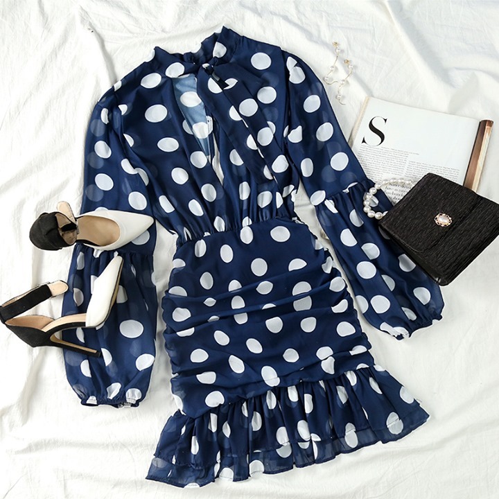 Chic Me - Dot Print Mesh Ruffles Dress⁠
🔍"LZR7150"⁠
Shop: ChicMe.com⁠
⁠
#chicmeofficial #fashion #style #chic #fashionmoment