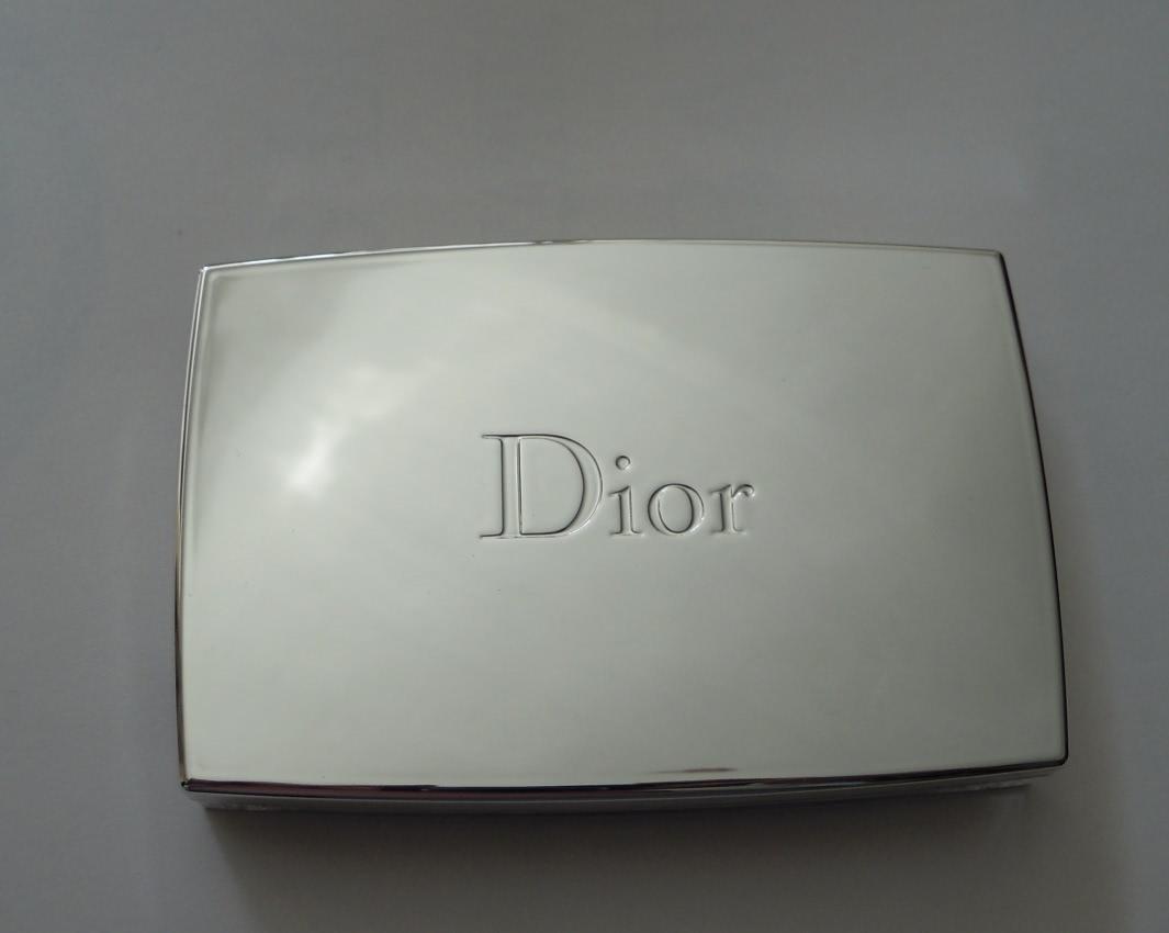 Палетка теней Dior Eye Reviver Backstage Pros Illuminating Neutrals Eye Palette  001 для естественного макияжа глаз