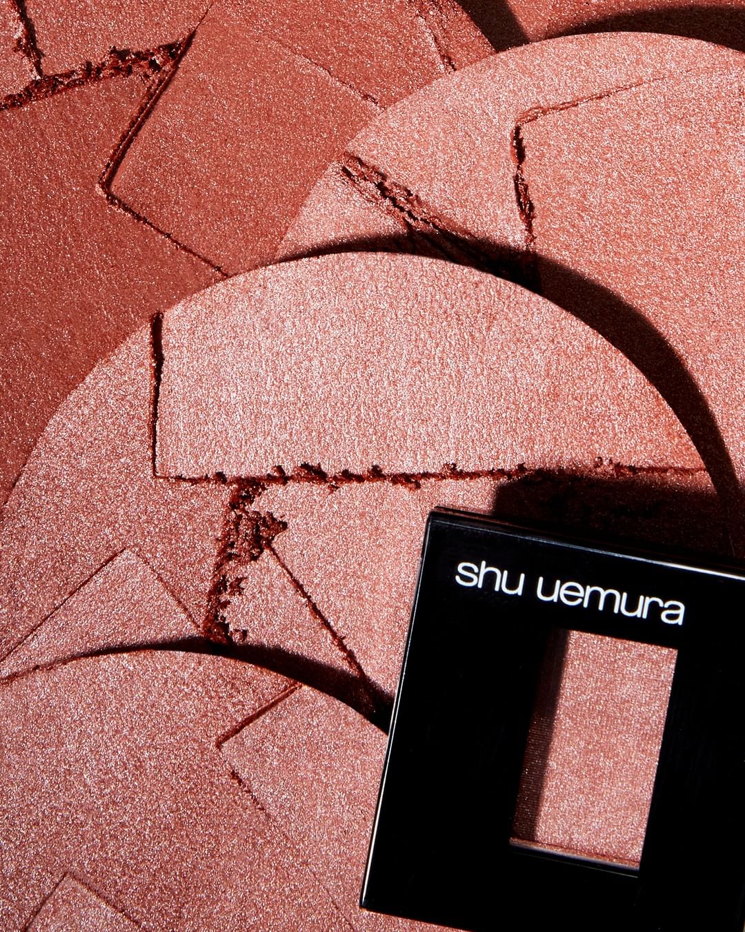 shu uemura - an edgy foil finish to make your eyes sparkle. #shuuemura #shuartistry