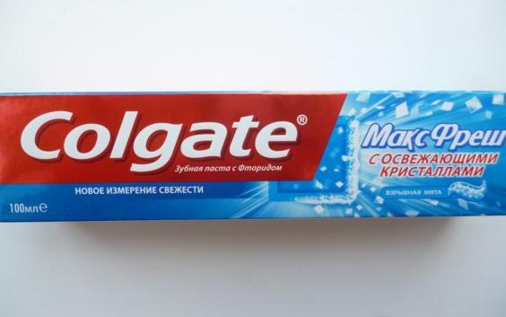 Паста colgate merry christmas