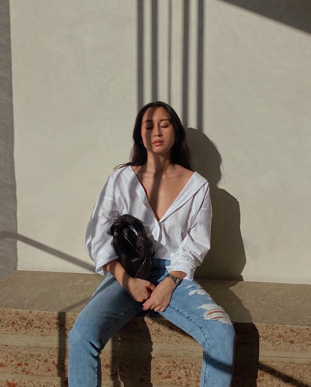 J BRAND - @jordanrisa soaking up some sun in the sustainable 1212 Runway High-Rise Slim straight ✨ #inmyjbrand