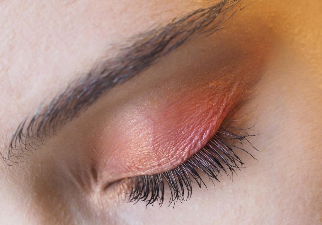 Палетка теней Too Faced Life's a Festival32 b278fc_lbox.jpg