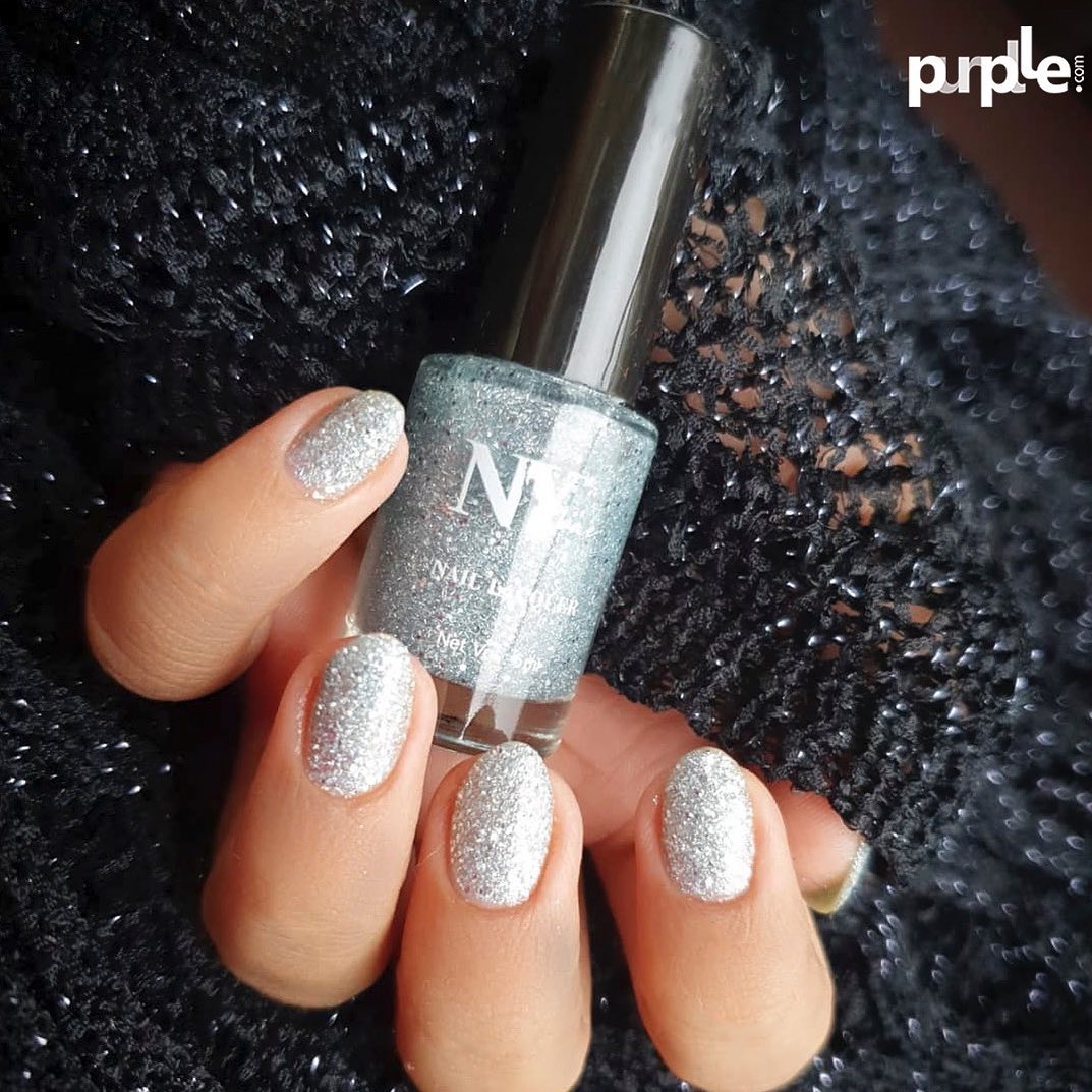 Purplle - Clad your nails with sparkling moonlight hue! ✨🌙✨

It’s time to transcend the party glamour to weekdays! Paint your nails with this shimmery shade of silver from NY Bae and carve a new defin...