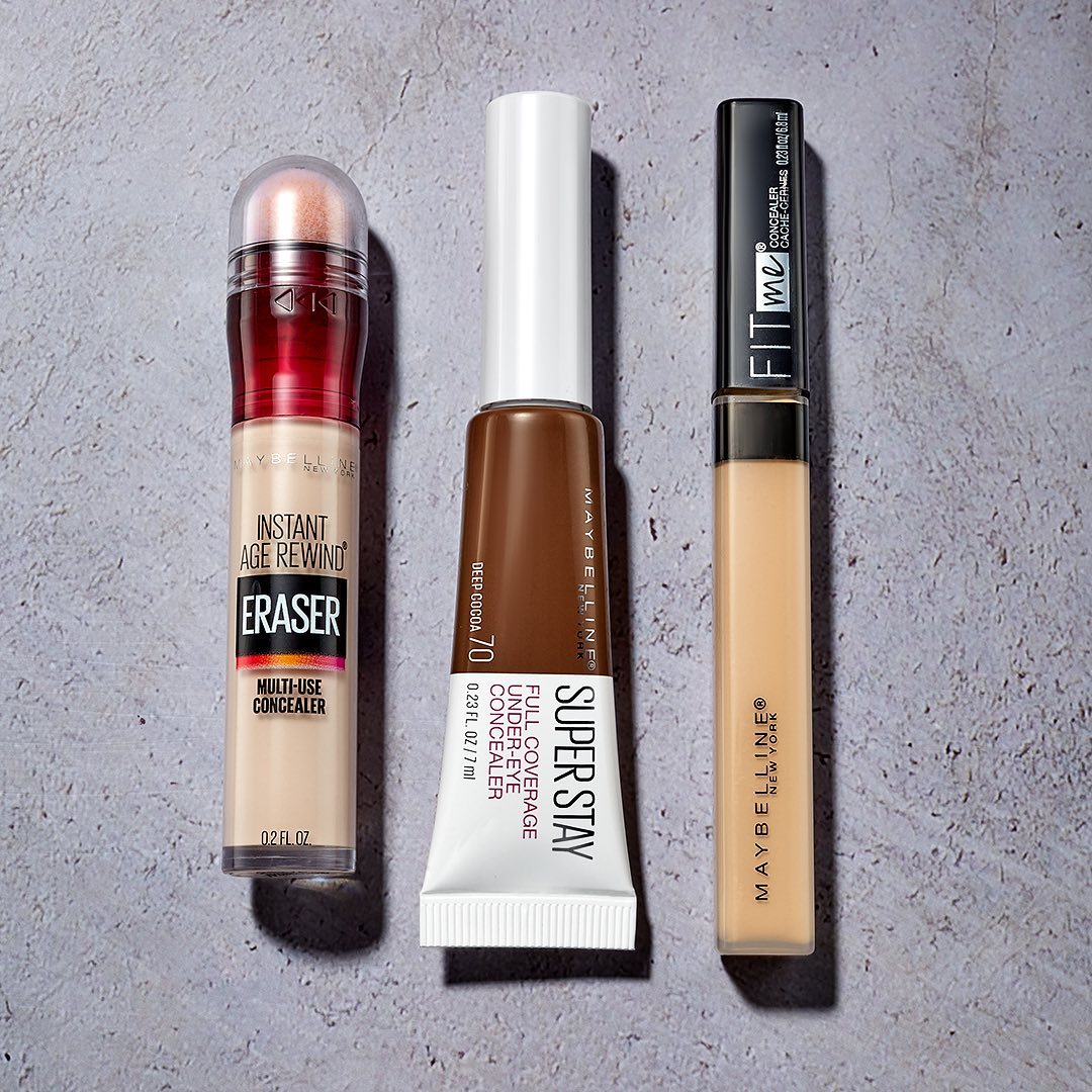 Maybelline New York - Which concealer is your go-to? 💭⁣
🖤Instant age rewind concealer is our do-it-all concealer with buildable coverage.⁣
🖤fit me concealer provides flawless, natural coverage to spot...