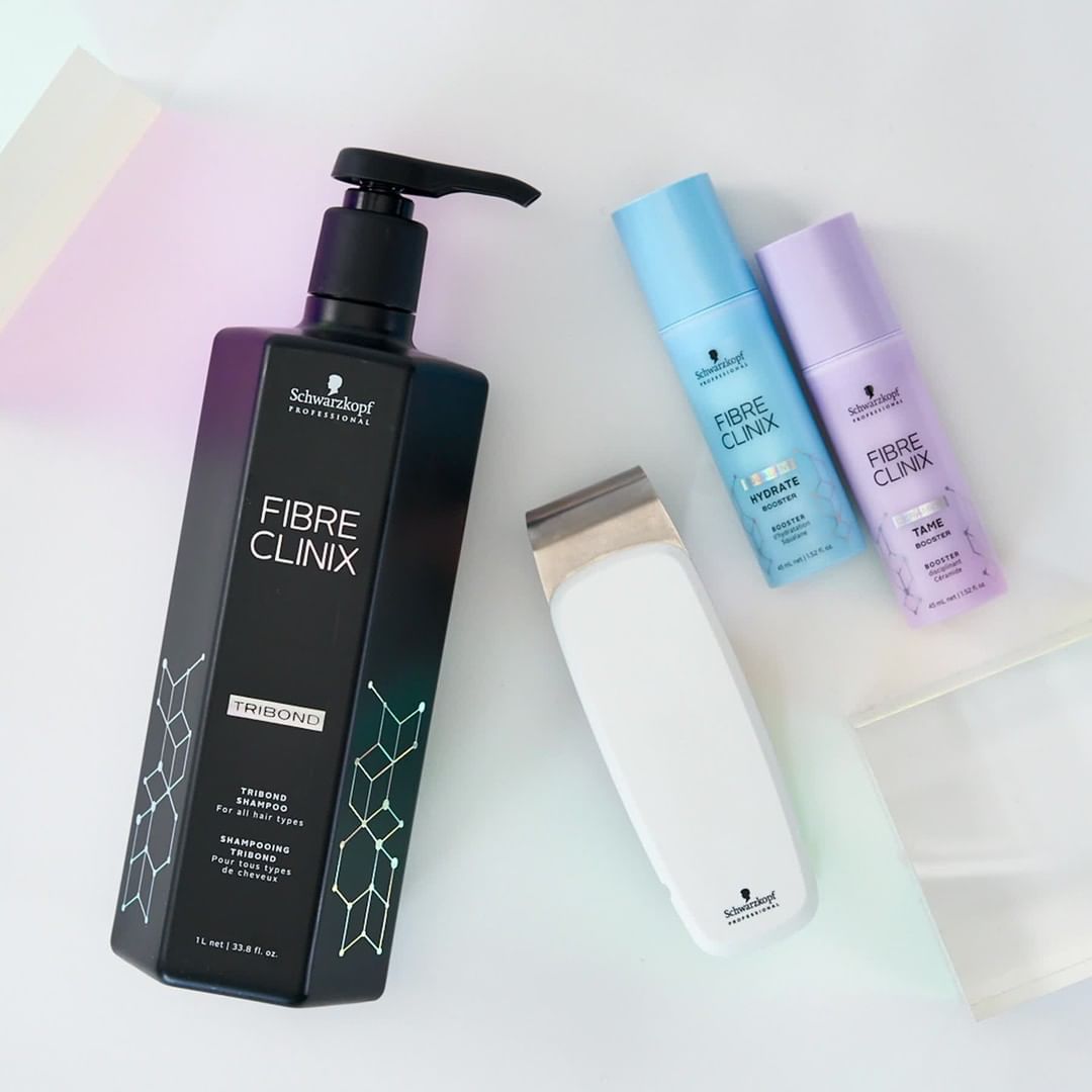 Schwarzkopf Professional - Hair transformation incoming… 🖤

The#SalonLab Smart Analyzer, combined with our #FibreClinix range is the foundation for truly customised haircare!

#haircare #beautyroutine...