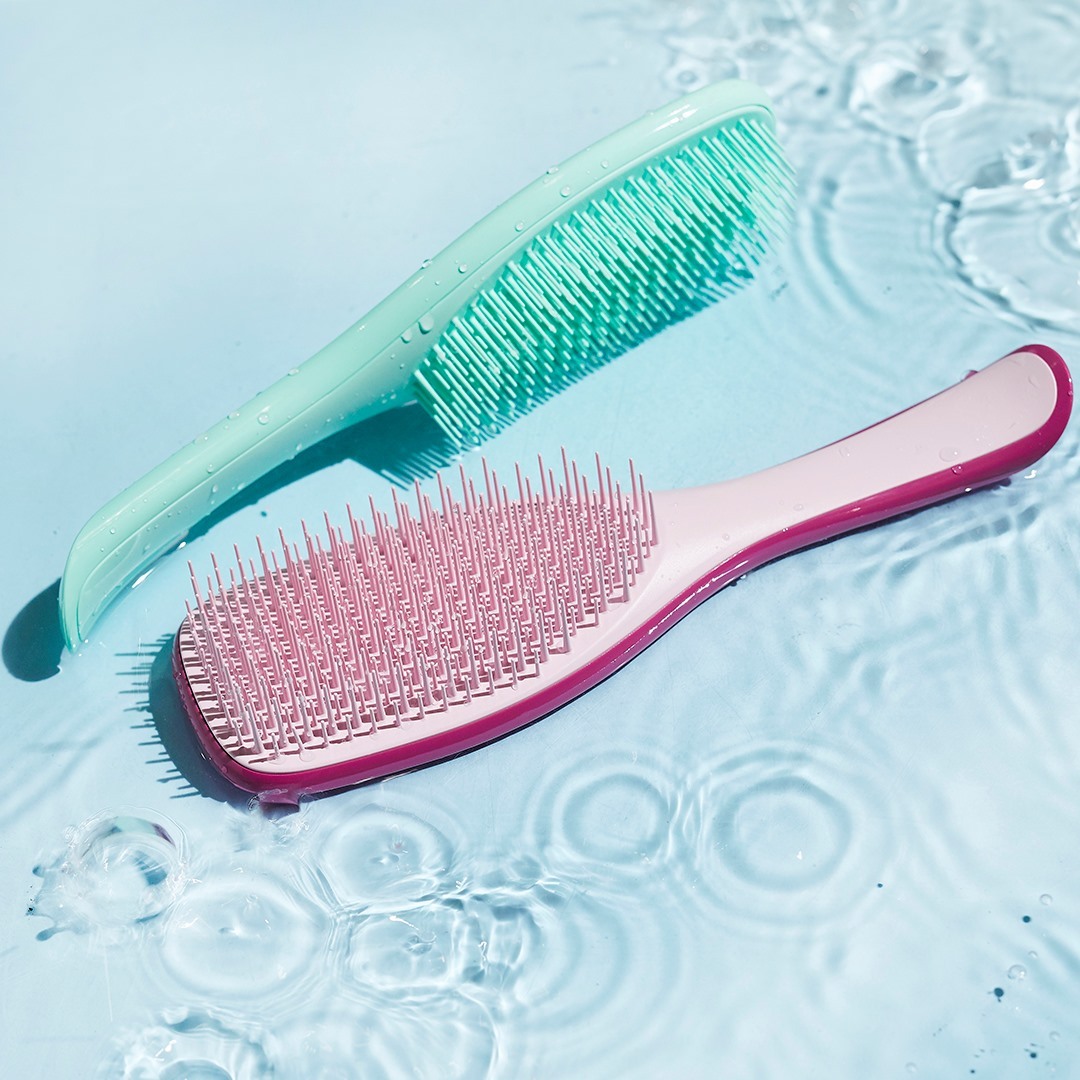Щетка tangle. Расческа the wet Detangler. Tangle Teezer the wet Detangler. Detangler hairbrush расческа. Tangle Teezer Detangling hairbrush.
