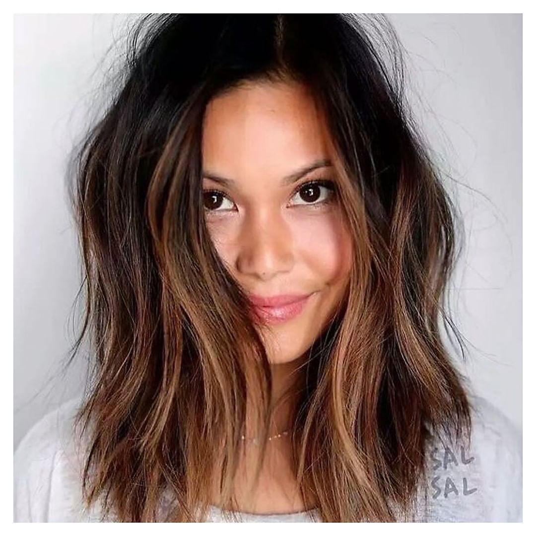 L'Oréal Professionnel Paris - 🇺🇸/🇬🇧 Who said brunettes can’t have the natural-looking Balayage they dream of?
Now, thanks to Blond Studio 8 Bonder Inside and the new Dia Light toning palette, every wo...