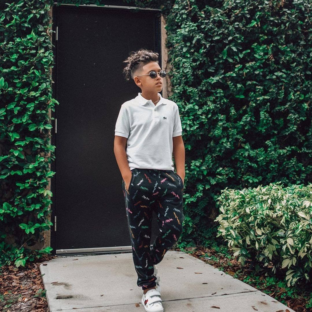 BAMBINIFASHION.COM - Trendin' in #lacoste and #gucci is the best, right? 
thank you @ryansecret for these amazing photos! 
- - - - - - - - 
- - - - - - 
- - - -
- - 
-
#guccishoes #kidsfashion #kidmod...