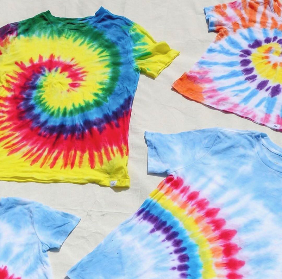 Gap Middle East - Here's THE DIY tie-dye tutorial you've been waiting for 🎨 Head to our stories where we break it down. Try it out and share your results! #GapFromHome