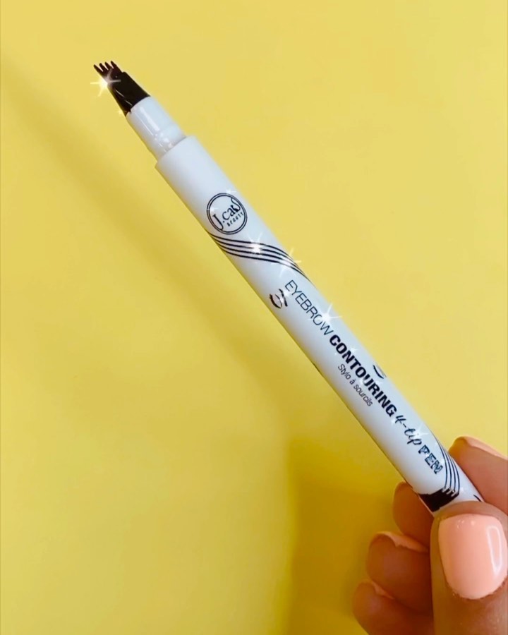 J. Cat Beauty - Our Eyebrow Contouring 4-Tip Pen allows you to achieve thin, thick or natural-looking brows in seconds!✨
.
.
.
#jcat #jcatbeauty #newitem #newproduct #newrelease #mua #makeupartist #be...