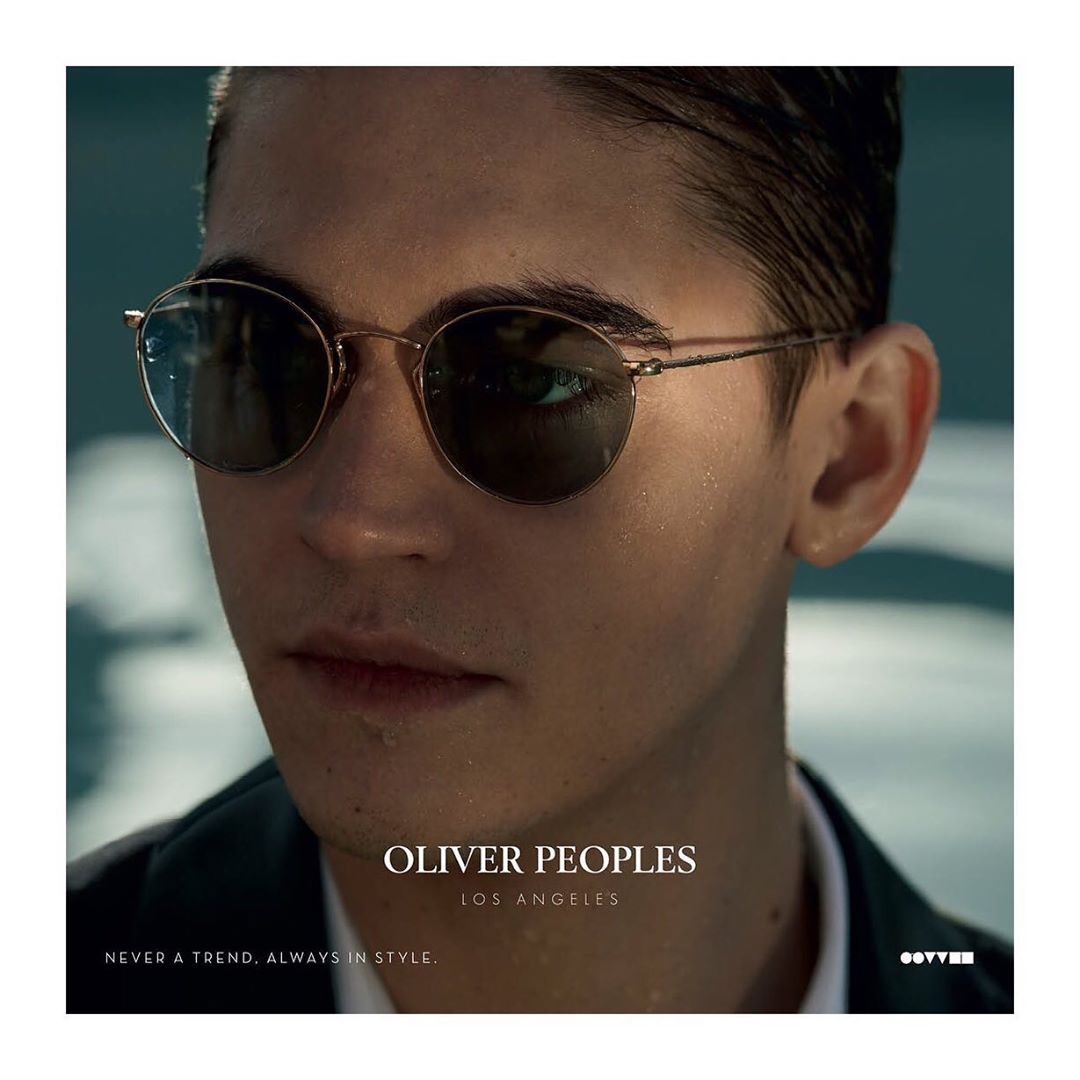 Слепая Курица Оптика - Станьте обладателем изысканных очков Oliver Peoples в салоне по адресу : Москва , Кузнецкий мост , 20/6  и получите стильную брендированную кружку в подарок.
 
Oliver Peoples –...