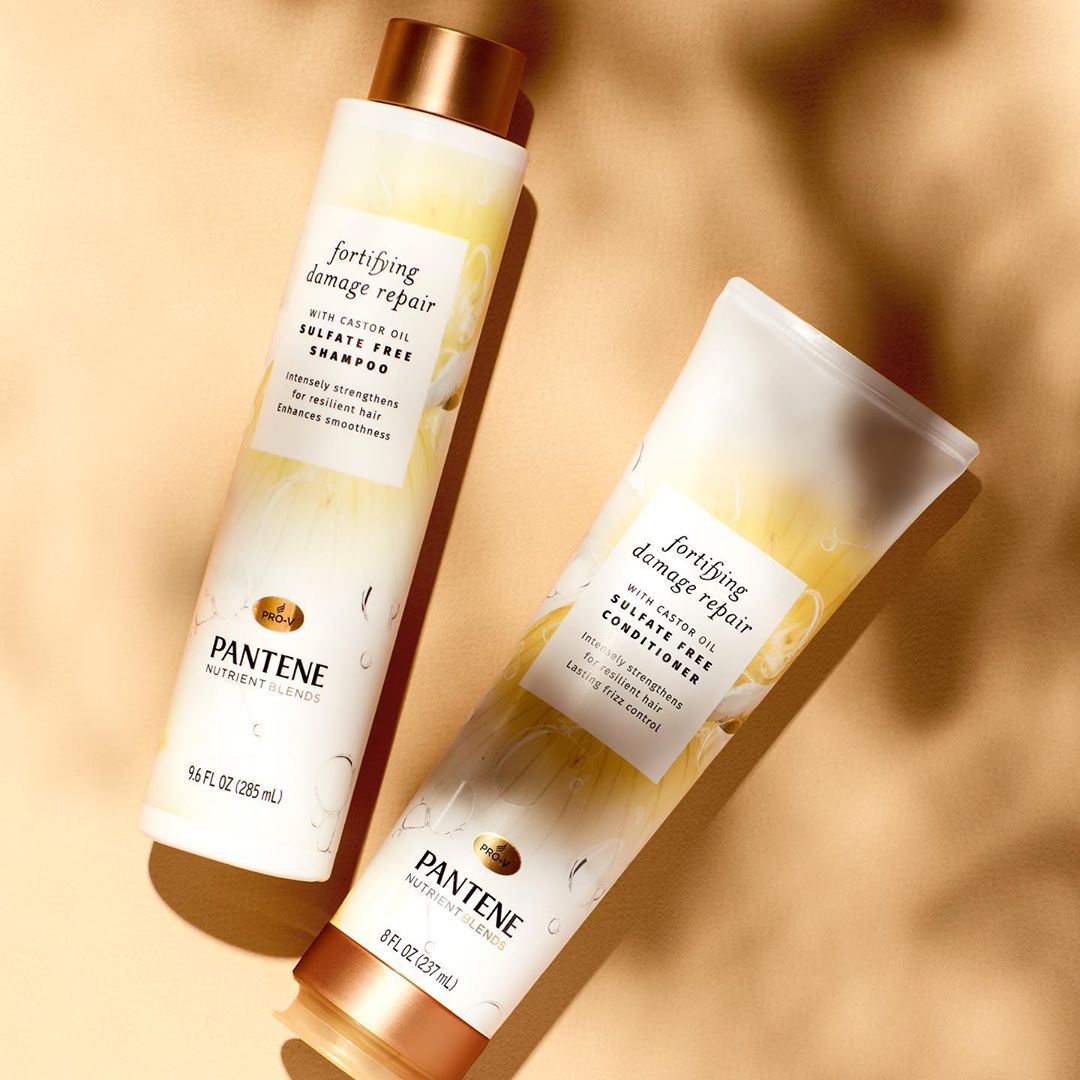 Pantene Pro-V - We can't repair your broken phone screen, but we CAN help repair your damaged hair 💛Safe on ALL hair types ✅
.
.
.
.
.
#castoroil #castoroilshampoo #shampoo #sulfatefree #sulfatefreesh...