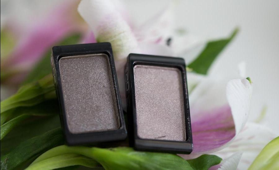 Тени ArtDeco Pearl Eye Shadow 05 pearly grey brown и ArtDeco Duochrome Eye Shadow 201 historic wood