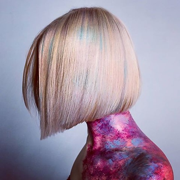 Schwarzkopf Professional - Pastel G A L A X Y 💫
*Formula* 👉 @olga_misanets used #IGORAVIBRANCE in 9.5-49 + 9.5-19 + 0-11 + 0-00. Ends: 9.5-19 + 9.5 -5 + 0-11. For the Green: 9.5 314 + P. 23 + 0-00.
#M...