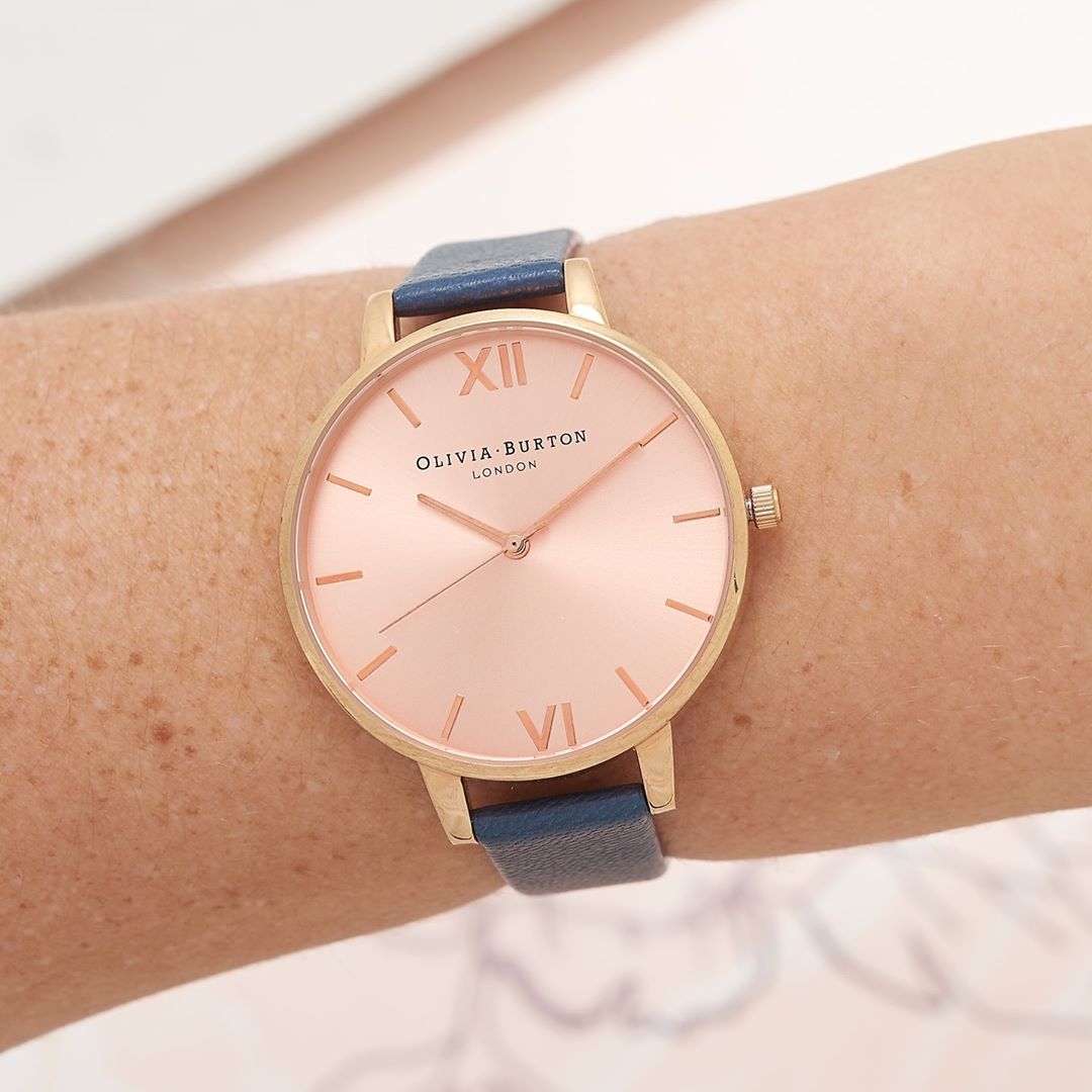 Watches2U - This dreamy rose gold sunray dial is brightening up our day ⛅⁠
⁠
⌚Olivia Burton Ladies Watch OB13BD13B⁠
📷@oliviaburtonlondon⁠
⁠.⁠
.⁠
.⁠
#oliviaburton #rosegold ⁠
#ladieswatch #accessories...
