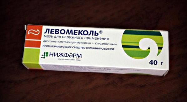 Левомеколь ребенку отзывы. Левомеколь. Левомеколь и Левомеколь одно и тоже. Димексид и Левомеколь. Левомеколь при вагините