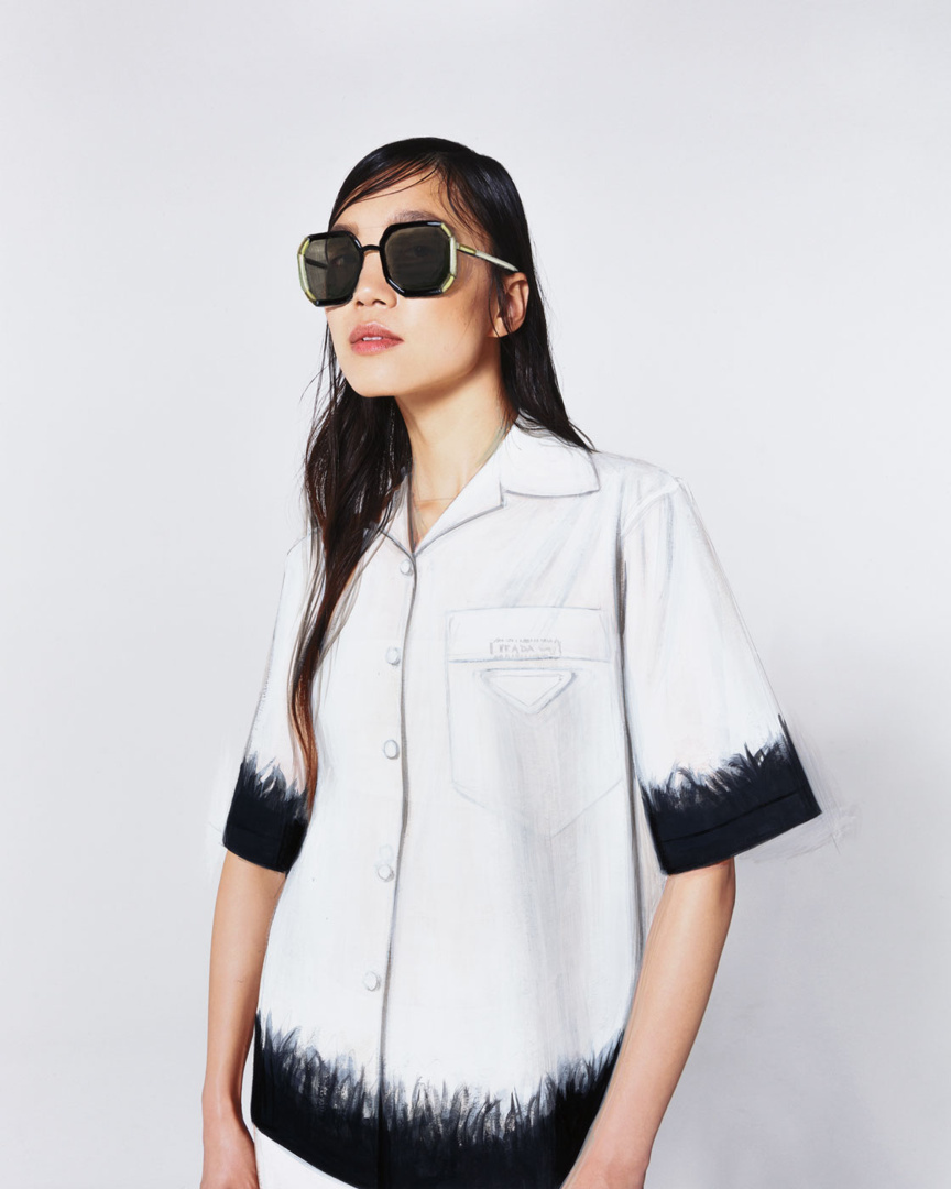 Prada - Frames portrait: new #PradaEyewear, in an original painting by @falkgernegross.⠀
Discover more via link in bio.⠀
#PradaSummerStories⠀
#PradaSS20⠀
#Prada⠀
⠀ Prada - Frames portrait: new #PradaEyewear, in an original painting by @falkgernegross.⠀
Discover more via link in bio.⠀
#PradaSummerStories⠀
#PradaSS20⠀
#Prada⠀
⠀