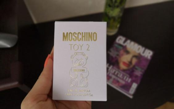 ✦ Для юных поклонниц итальянского парфюма с запахом стирального порошка ✦ Новинка от Москино - сказ о том, как я съела мыло ✦ - отзыв