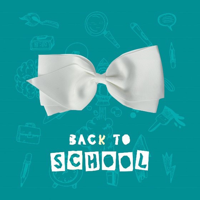 Л'Этуаль - ⁣Ура! 1 сентября! Наверняка у многих из нас все еще остается это предвкушение первого дня нового учебного года. Когда-то выбирали новые тетрадки и ручки для себя, а теперь у кого-то уже сес...