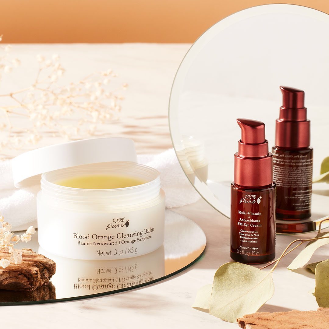 100% PURE - Stubborn eye makeup? Tired eyes? Crow's feet? This eye treatment routine is for you! 👀⁣
⁣
The Blood Orange Cleansing Balm and Multi-Vitamin + Antioxidants Eye Treatment Duo will make treat...
