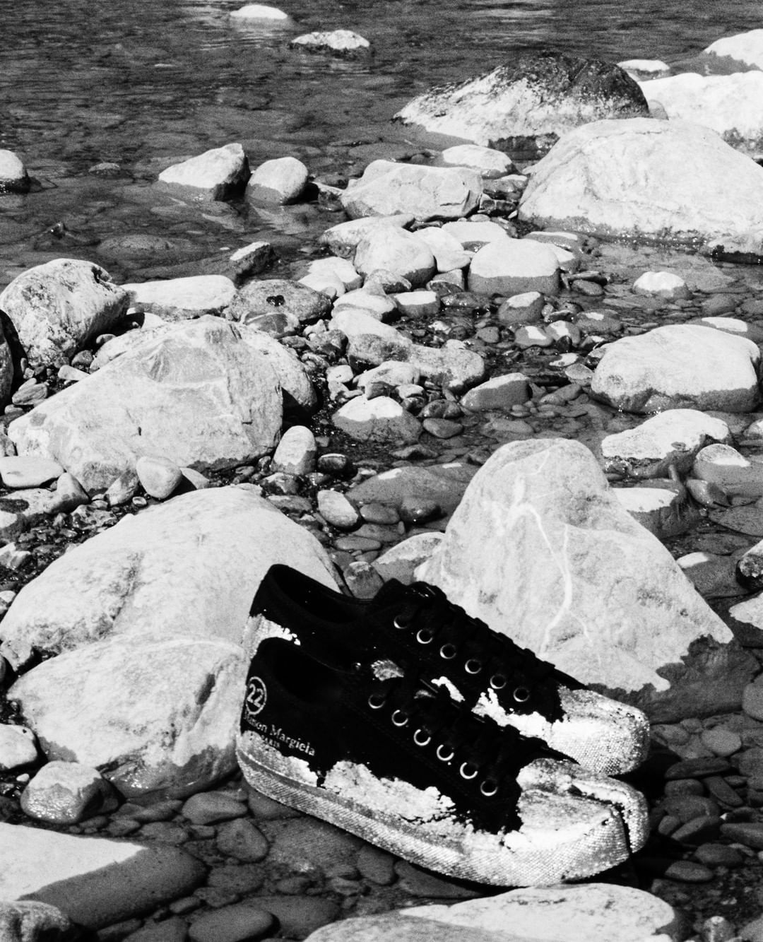 A N T O N I O L I . E U - Stones @maisonmargiela