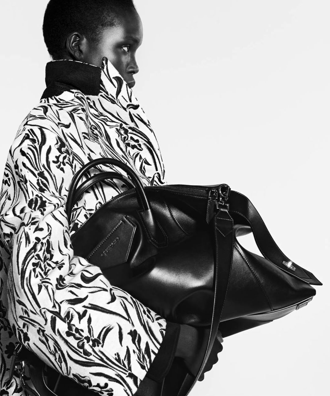 GIVENCHY - ANTIGONA SOFT: Ajok carries the new #GivenchyAntigona bag now exclusively available in our boutiques and online, in selected countries. More through the link bio.