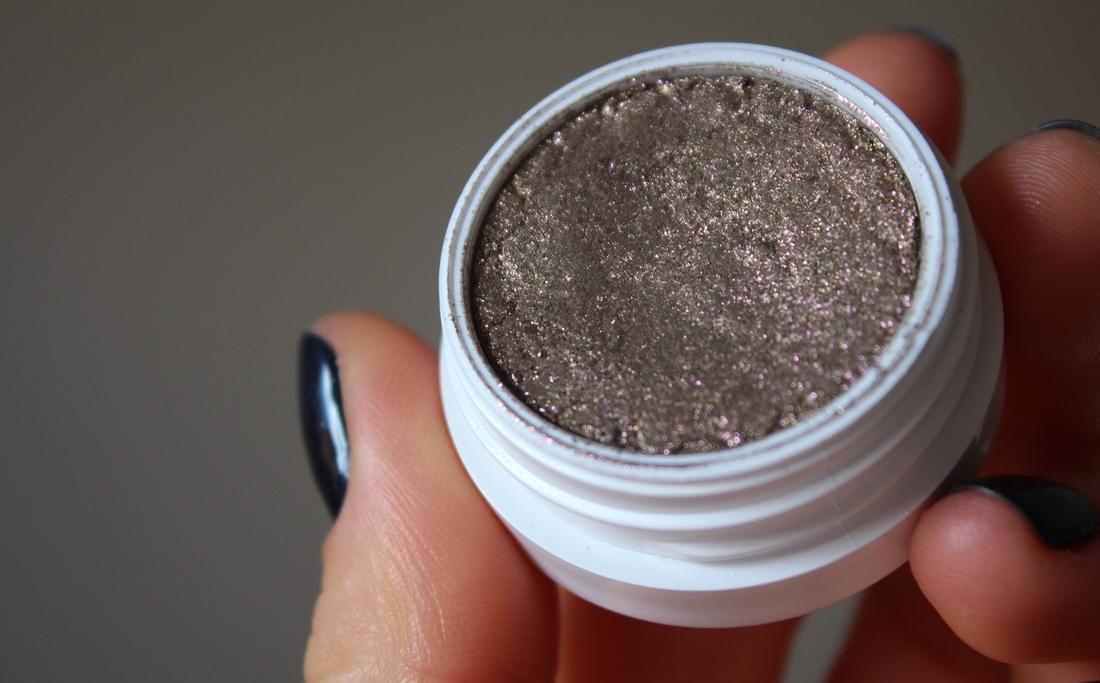 Незаслуженно забытые: мои 7 оттенков теней Colourpop Super Shock Shadow - отзыв15 0b18bb_lbox.jpg