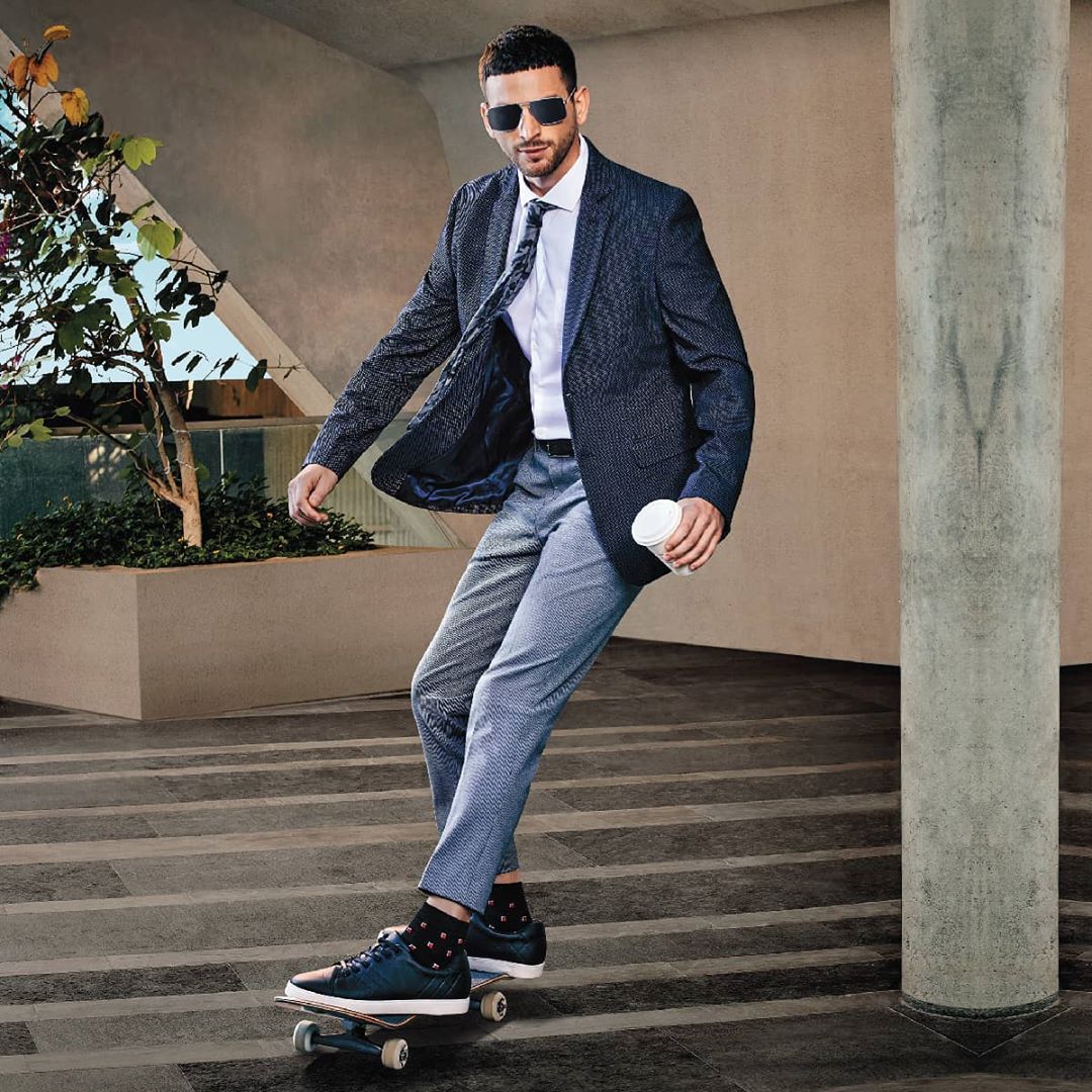 Lifestyle Store - Deck up in some summer formals for a change of routine and rock this blazer plus steel gray trousers from CODE by Lifestyle.
.
Gear up for the safest shopping experience with Lifesty...