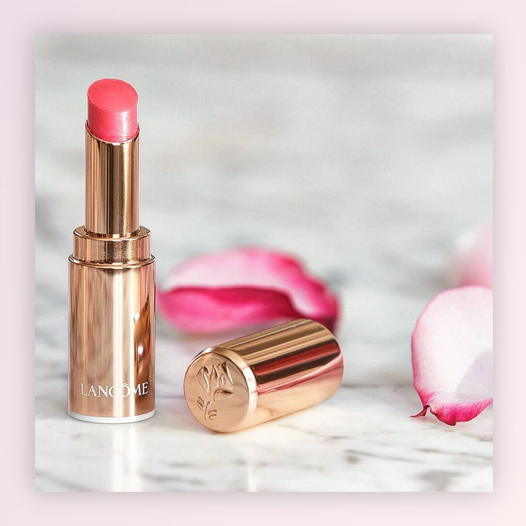Lancôme Official - Who said the holidays were coming to an end? Extend the summer vibe with the right amount of shine – on your lips and in your life. L’Absolu Mademoiselle Shine, highly recommended b...