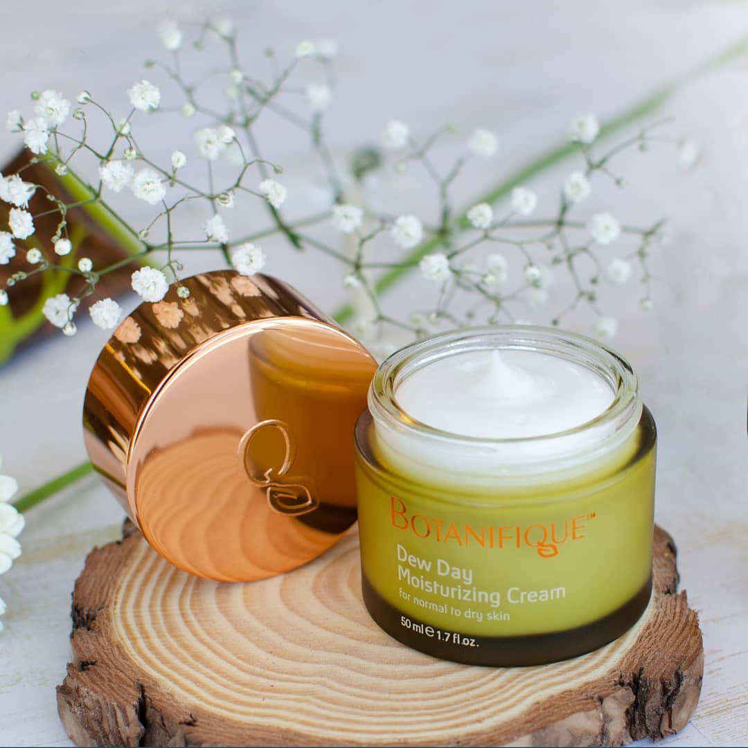 Botanifique - Packed with essential minerals and fatty acids, Dew Day Moisturizing Cream for normal to dry skin enriches with balancing rosemary, 🌱basil and sage that intensely hydrate for smooth faci...