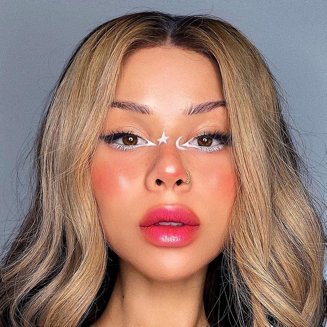 NYX Professional Makeup - It's all in the stars 🌙✨ @snitchery creates this dreamy #EOTD using our EPIC WEAR LINER STICKS in 'Pure White' and 'Pitch Black' 🌟☁️ • #nyxcosmetics #nyxprofessionalmakeup #c...