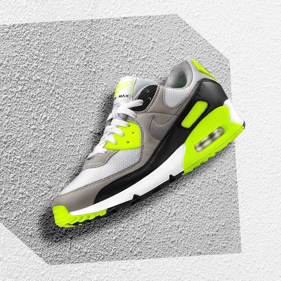 AW LAB Singapore 👟 - Retro is back in fashion! Nike Air Max 90 ‘Volt’ is the epitome of retro style. 

#awlabsg #playwithstyle #nike