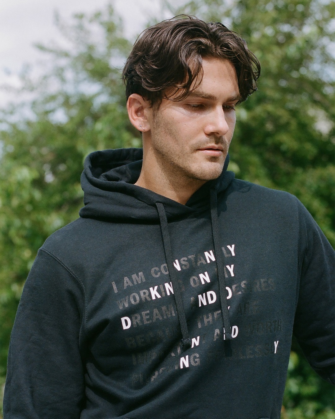DKNY - Artist @Edward__Granger shares his state of mind in his #DKNYSTATEOFMIND Hoodie: “I am constantly working on my dreams and desires because they are important and worth pursuing fearlessly”.