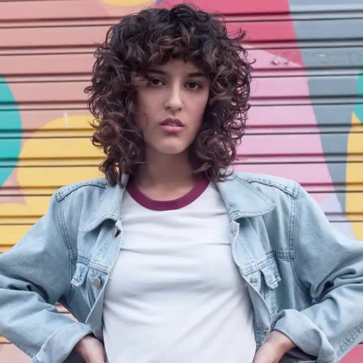 Schwarzkopf Professional - Feel empowered to be YOU! 🤩

We’re #MadAbout curls that give you confidence…

🎬: @embadano #MadAboutCurls #curls #coils #embracetexture #haircare #hairstyling #texturedhair...