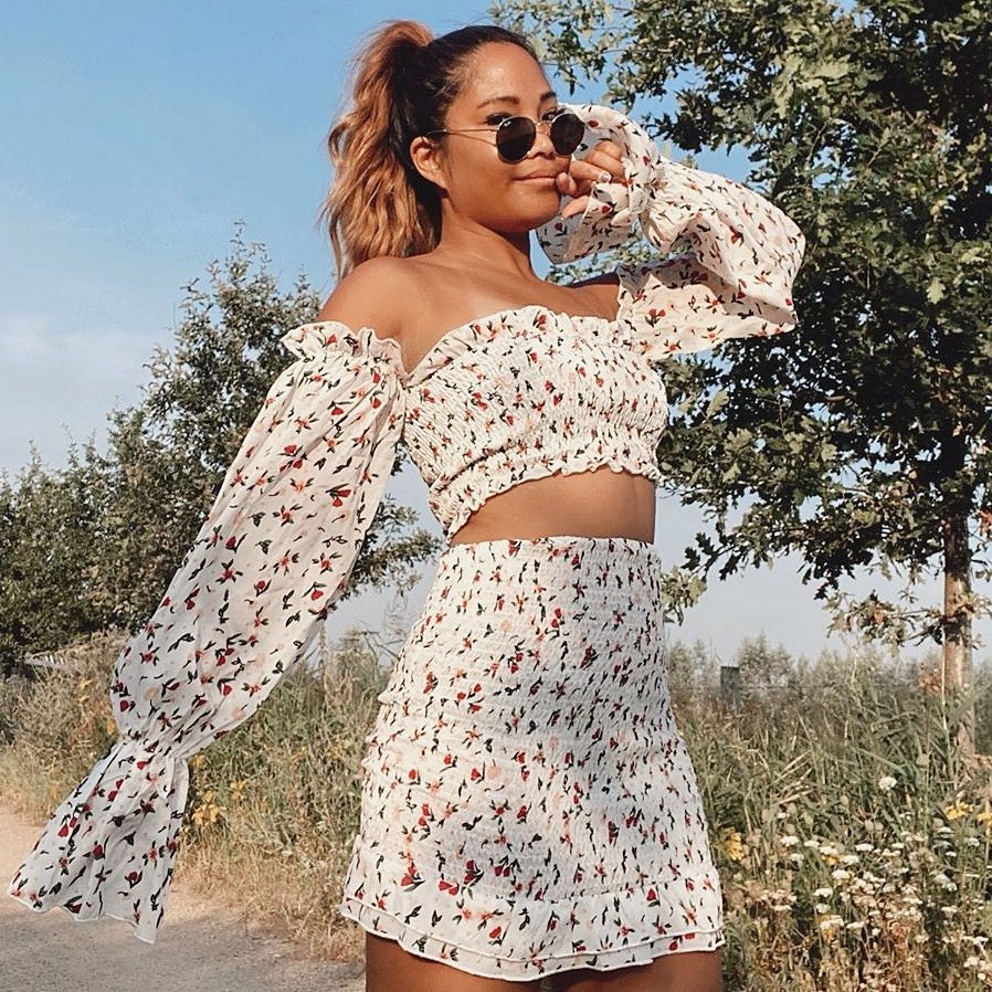 SHEIN.COM - MORE moves, LESS announcements  @sandra_espina89

Shop Item #: 962333 

#SHEIN #SHEINgals #SHEINstyle #SHEINss2020 #SHEINsummer