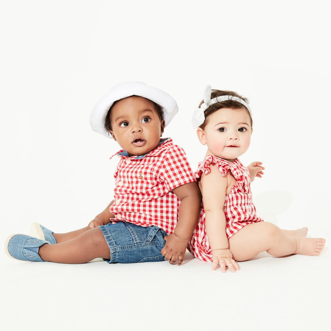 Gap Middle East - The best summer checklist for baby:
🍓Bold Prints 🍓Summer Shades 🍓Cute Details

Shop our latest collection online & in-store for your little one.