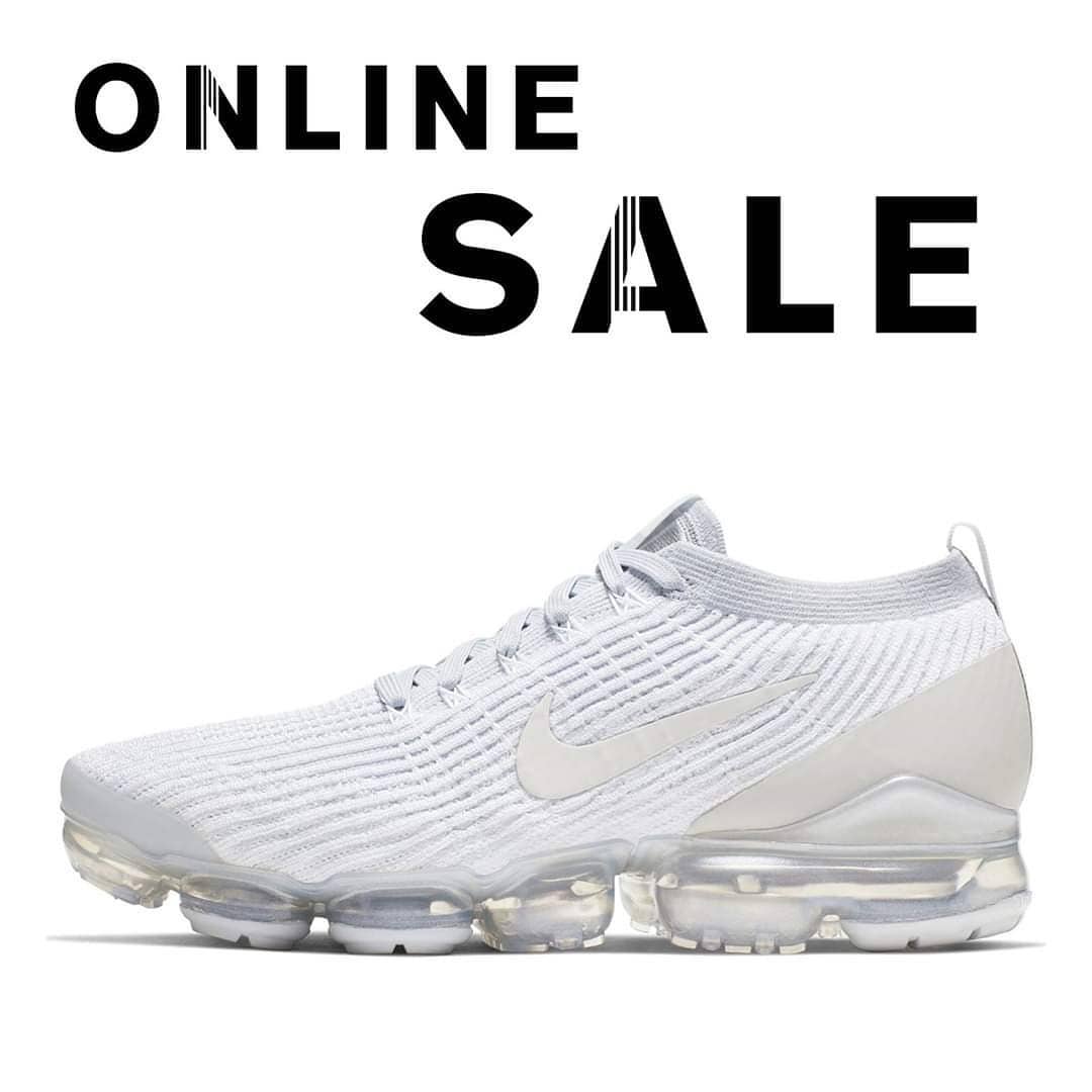 Foot Locker ME - Online Exclusive! The white sneakers are on Sale! 50% off on selected lines!

footlocker.com.sa
footlocker.ae