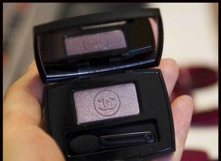 Chanel Ombre Essentielle Soft Touch Eyeshadow 90 Fauve