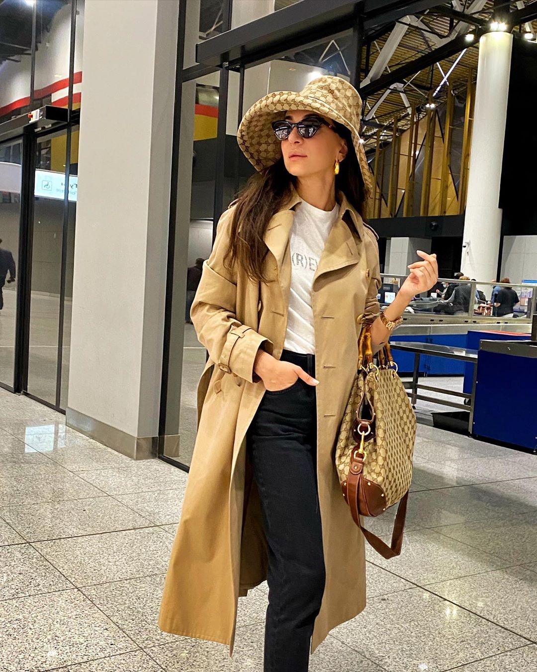 ZARA - И снова в небо✈️

Куда летим в этот раз?
Кто угадает, зайду в аккаунт и оставлю❤️, а может и комментарий☺️
