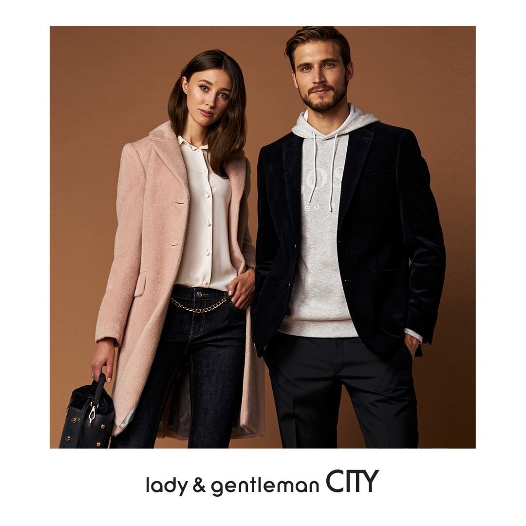 lady & gentleman CITY - ВЕЧНАЯ КЛАССИКА #lgCITY

На ней:
Пальто Korpo - 46 950р. (Код 364529)
Блузка Korpo Two - 10 750р. (Код 354576)
Джинсы Korpo - 6 750 Р (Код 354583)
Сумка ORSA – 4400 р. (Код 366...