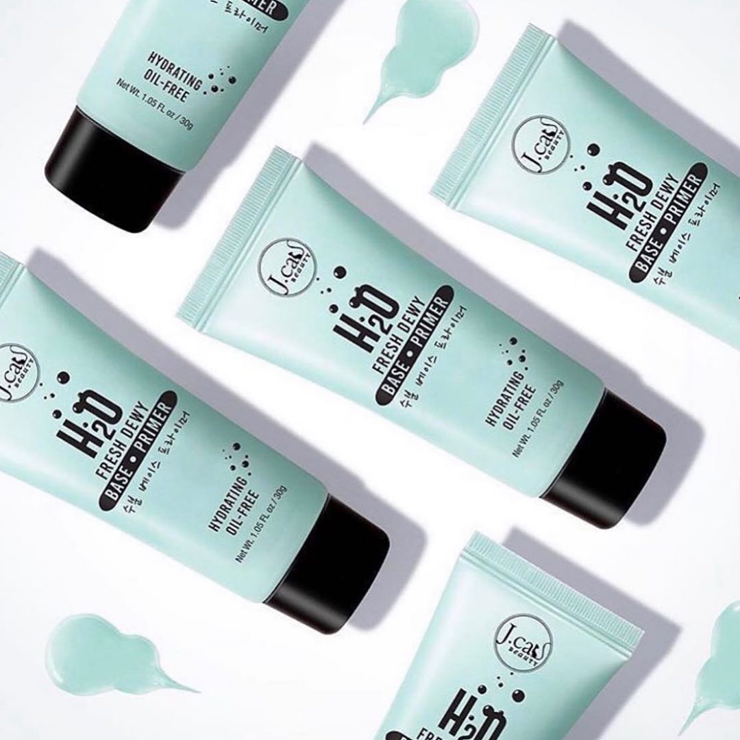 J. Cat Beauty - Our H2O Fresh Dewy Hydrating Face Primer is infused with chamomile, green tea, and ginseng root for a radiant, oil-free boost to your skin! 🌱 Use it under your makeup or by itself!🤍
....