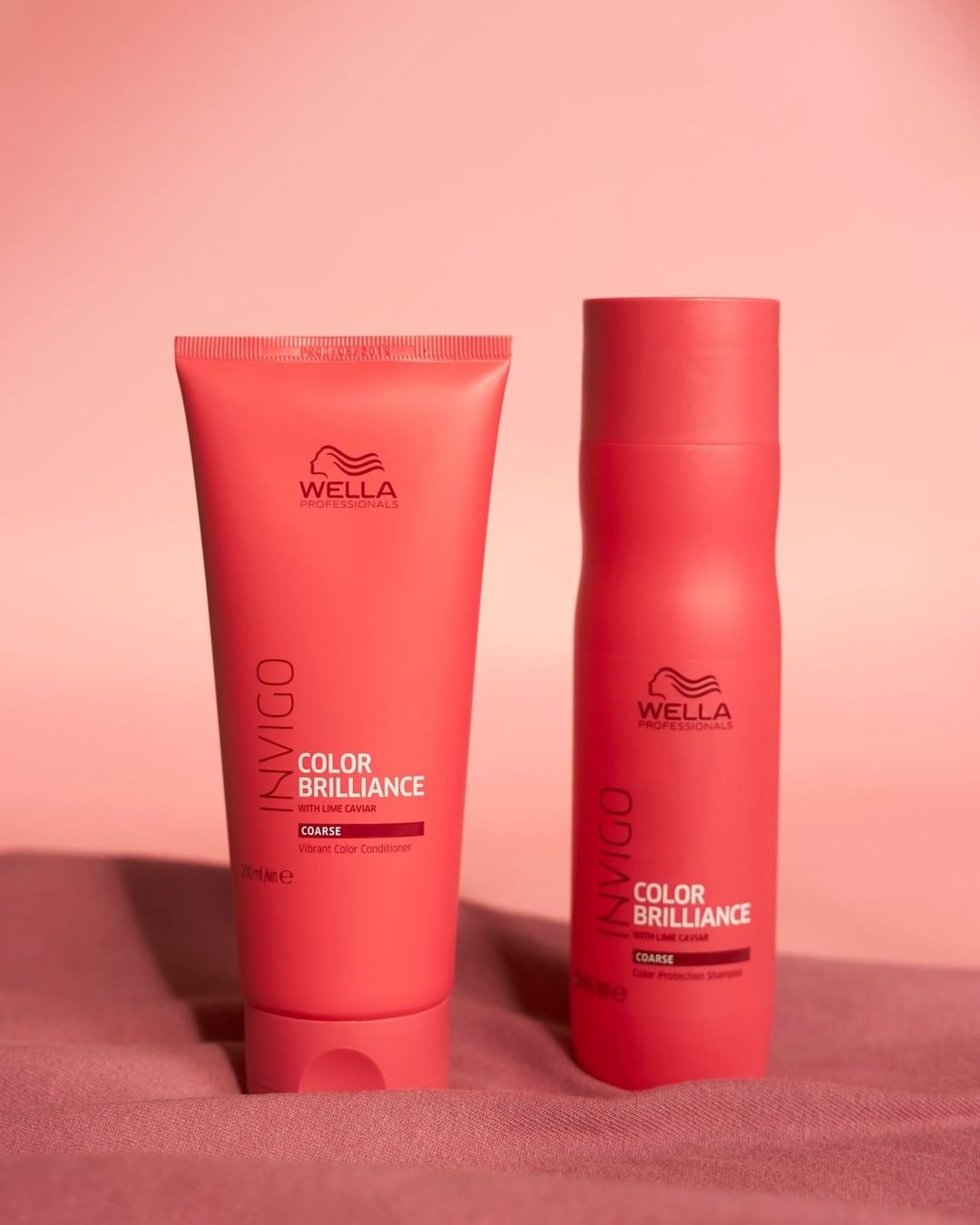 Wella Professionals Russia - Проводить лето нужно с самыми любимыми! В том числе, и с уходовыми средствами😜
 
Ну а насчет самых любимых сомнений не возникает, так ведь? В конце концов, не просто так ш...
